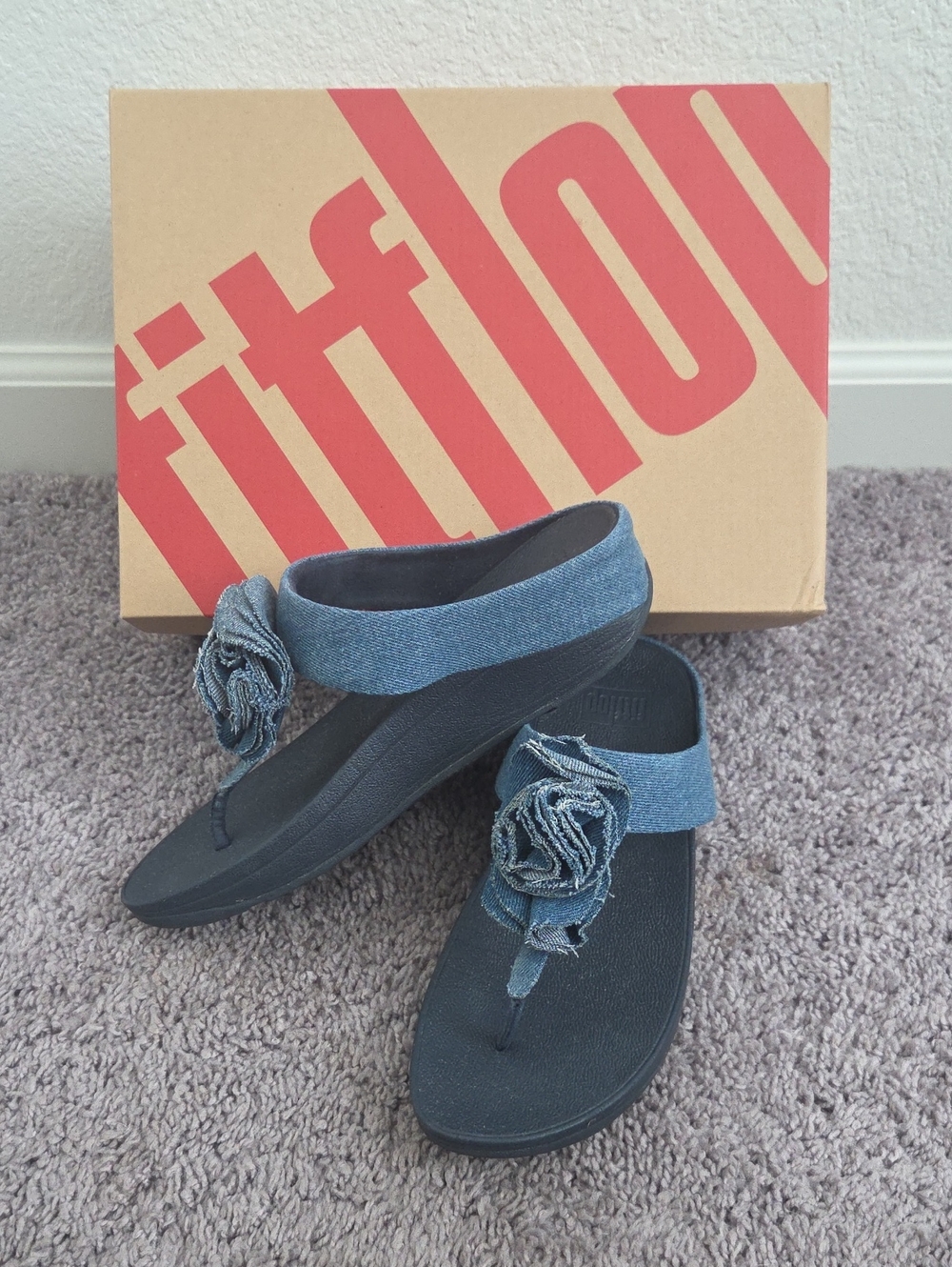 Fitflop Denim Blue Flower Toe-Post Sandals for Women